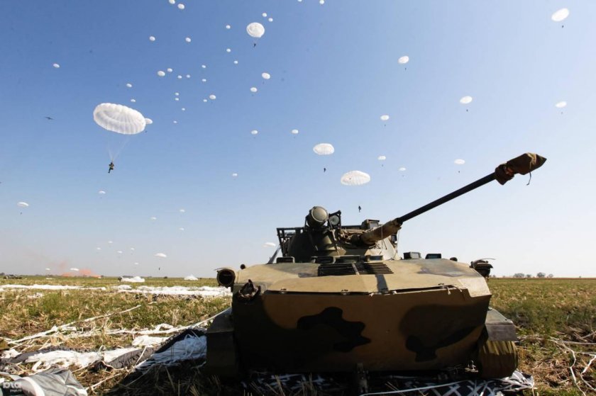 Учения ВДВ БМД