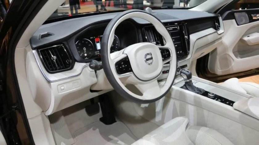Volvo xc60 2018