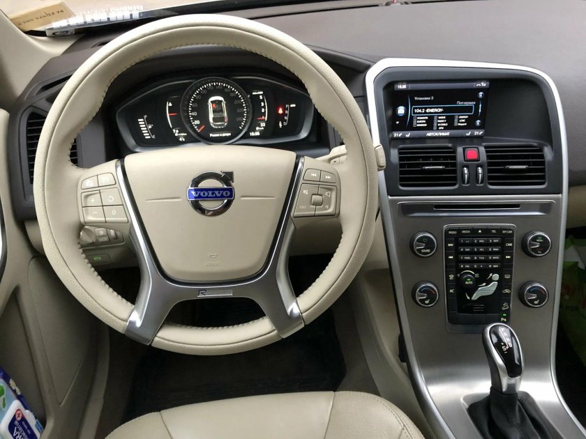 Volvo xc60 салон