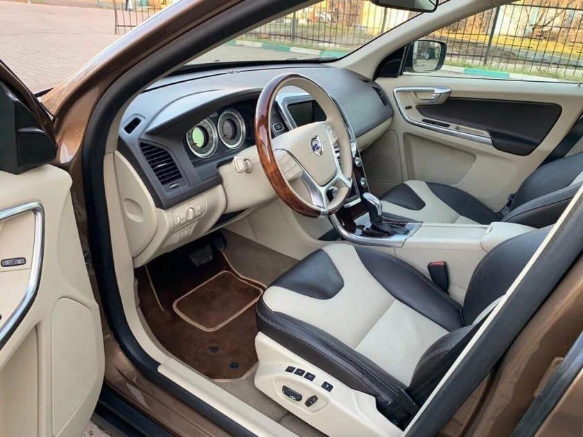 Volvo xc60 салон