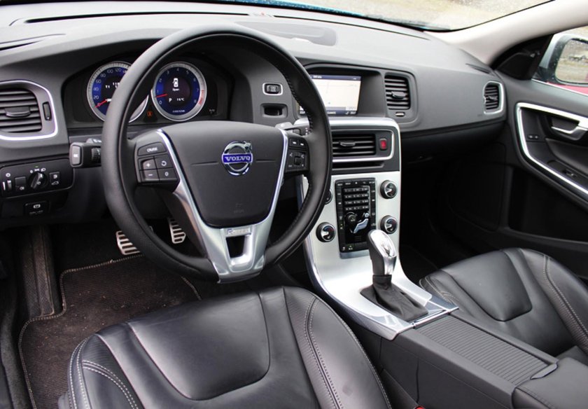 Volvo s60 2013 салон