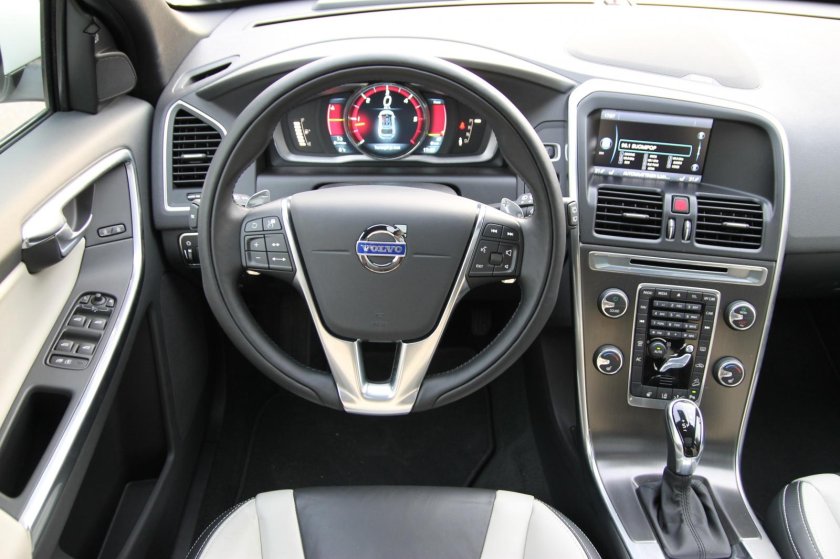 Volvo xc60 2014