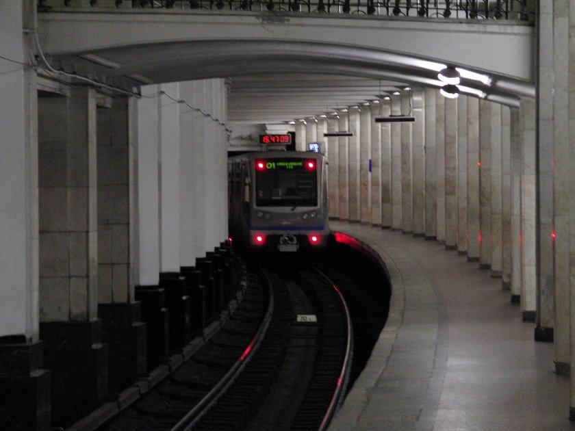 Станция Александровский сад