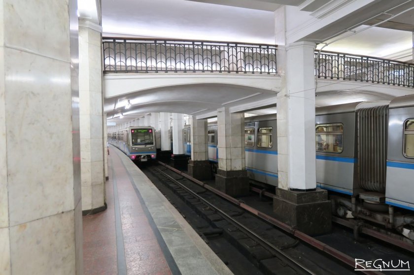 Станция Александровский сад Филевская линия