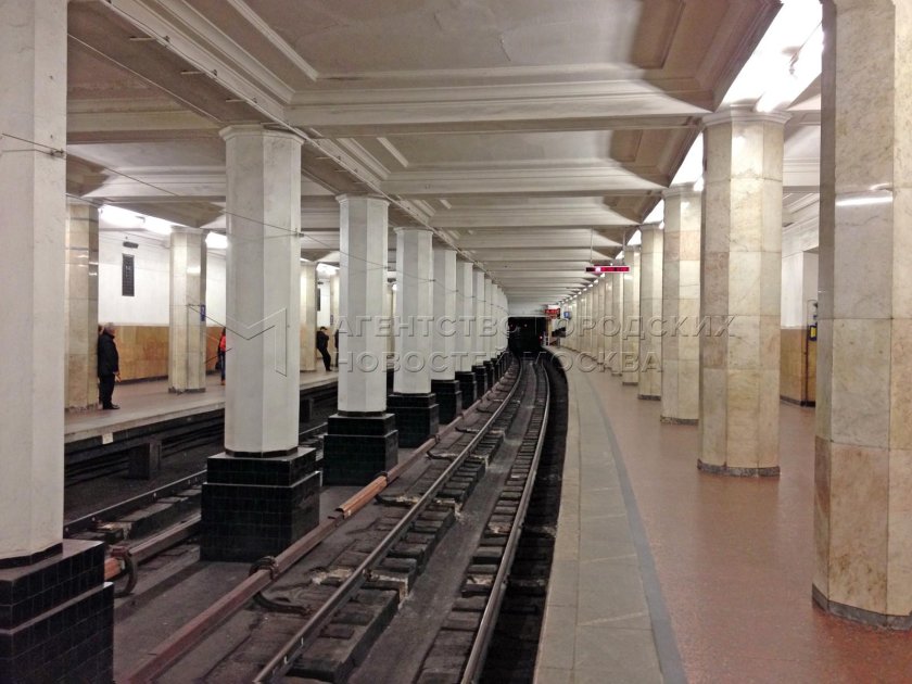 Метро Александровский сад Филевской линии