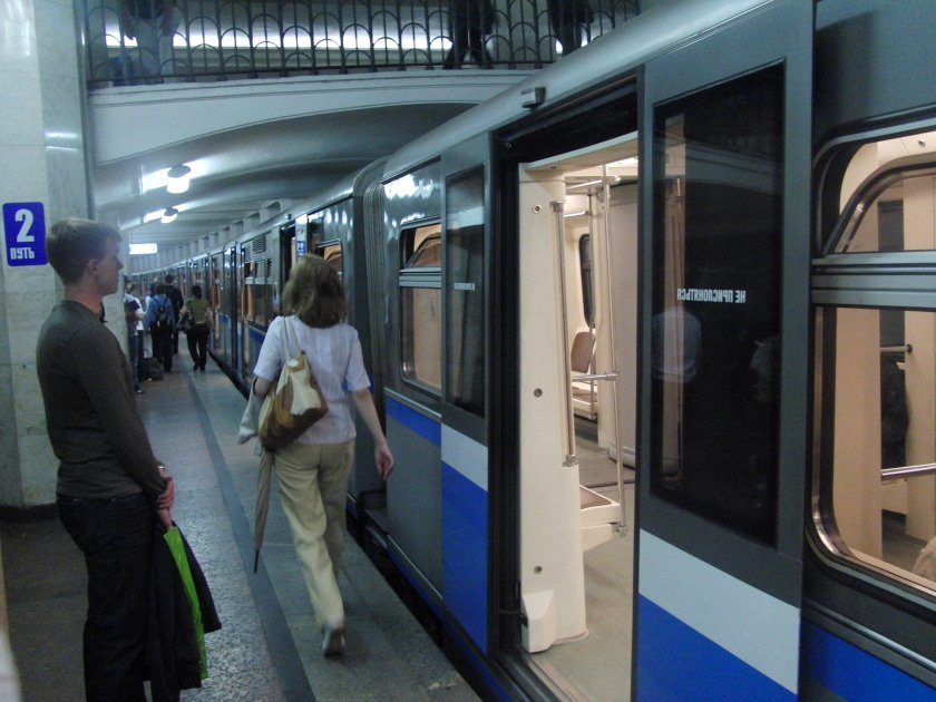 Александровский сад вестибюль метро