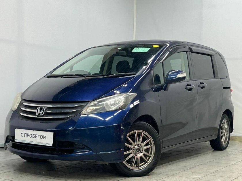 Хонда фрид 2012