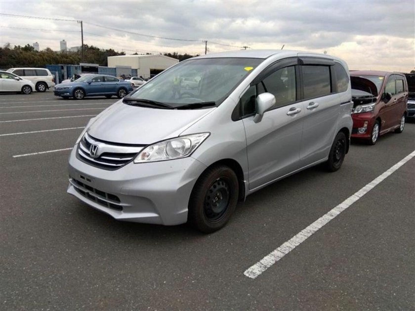 Honda freed 2015