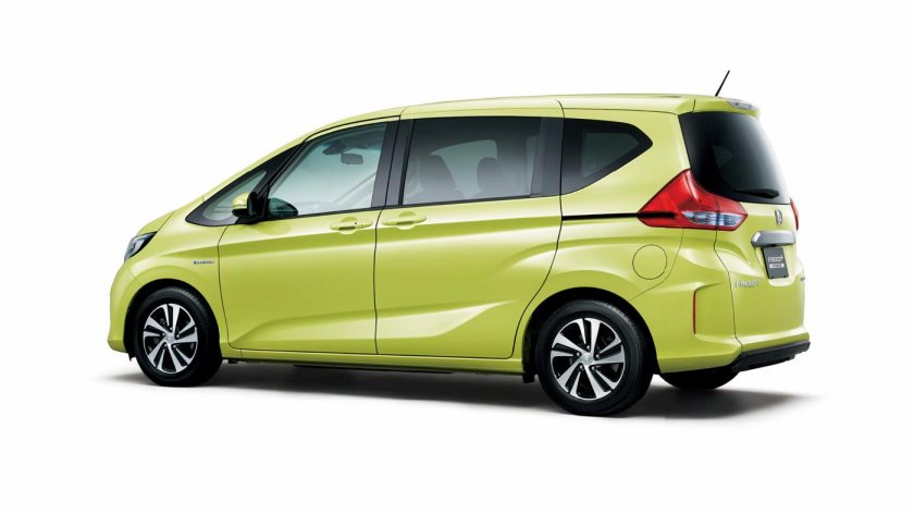 Honda freed 2016