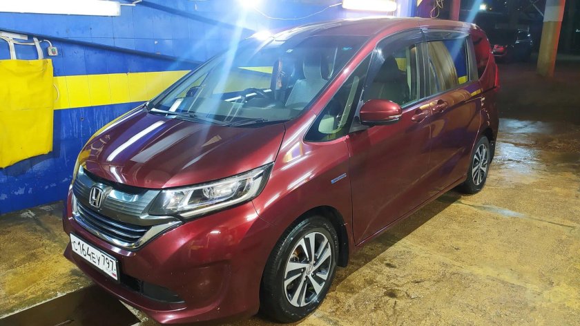 Хонда фрид 2017