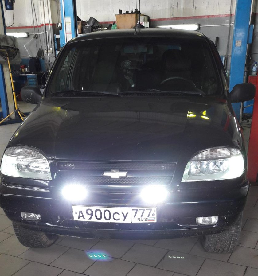 Туманки на ниву Шевроле