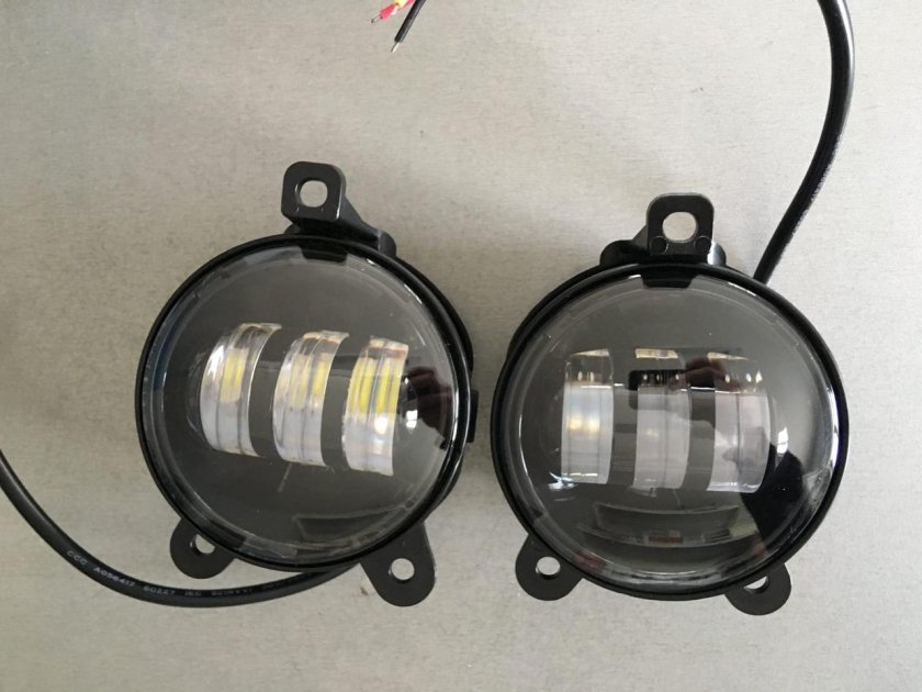 Светодиодные ПТФ Шевроле Нива