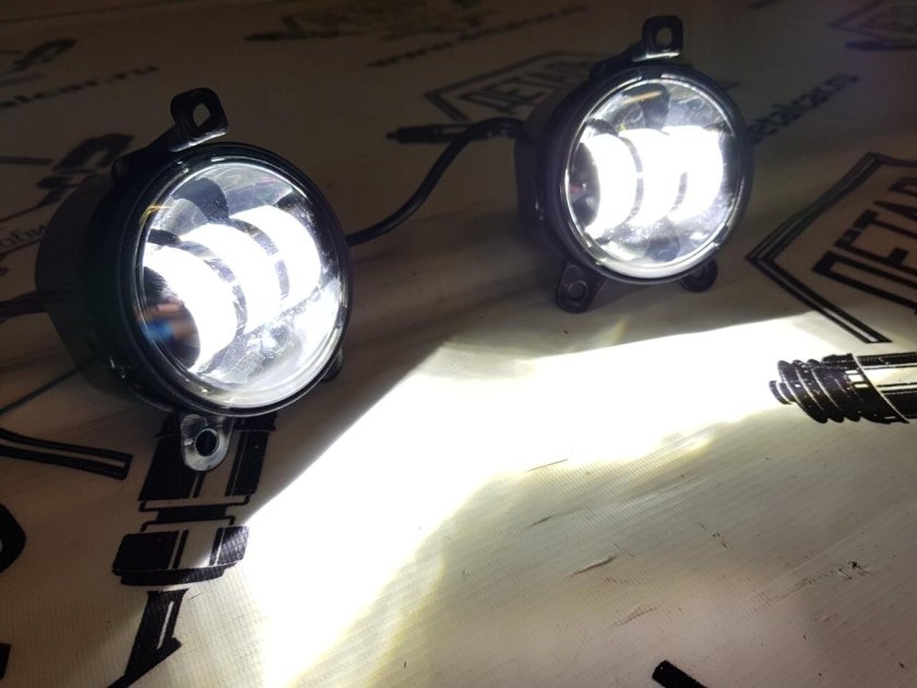 Светодиодные ПТФ Шевроле Нива