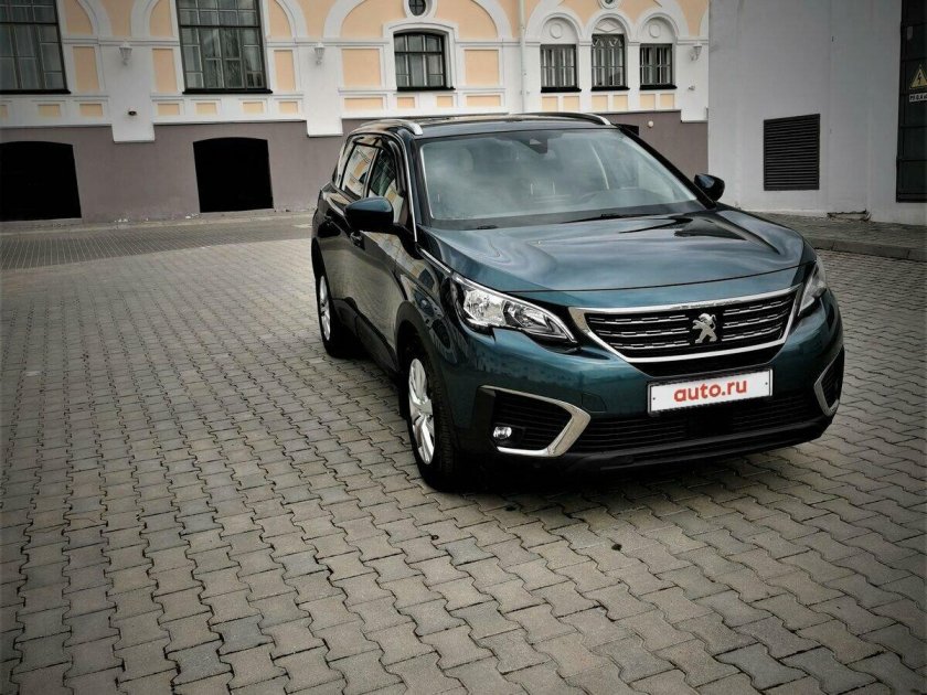 Peugeot 5008 2009 2013