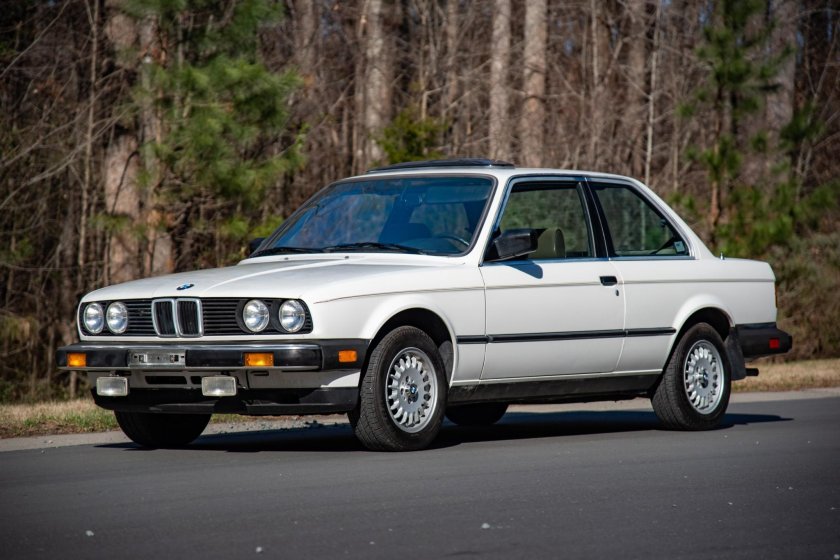 BMW 3 e30 318i