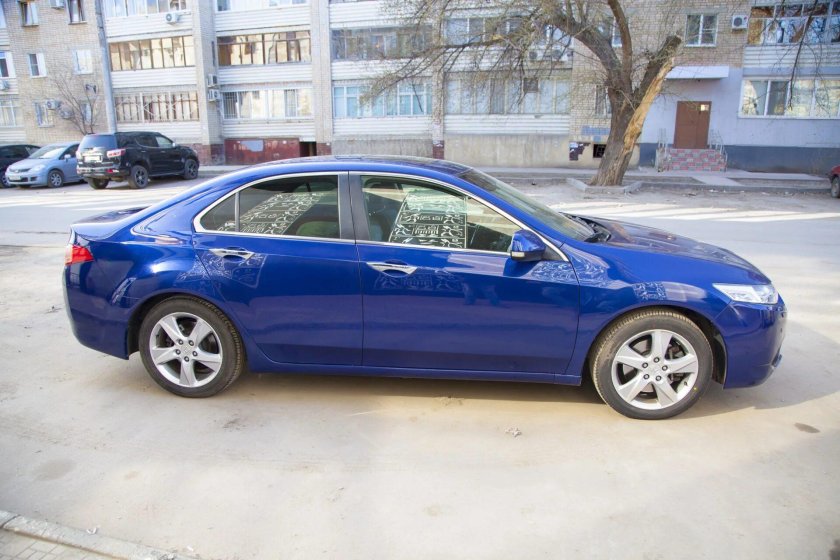 B553p цвет Honda