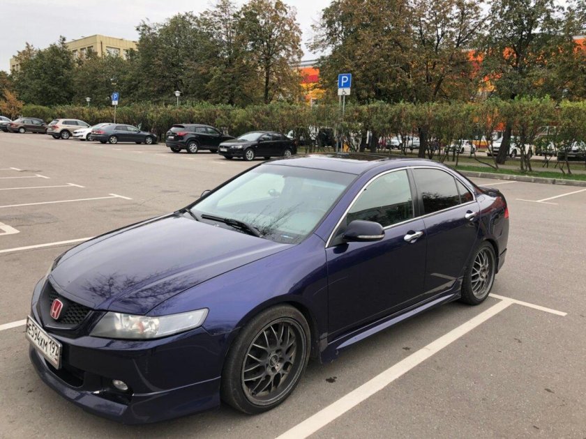 Honda Accord 7 голубая