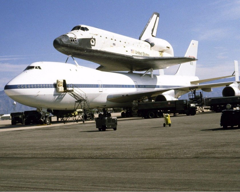 Космический шаттл Челленджер