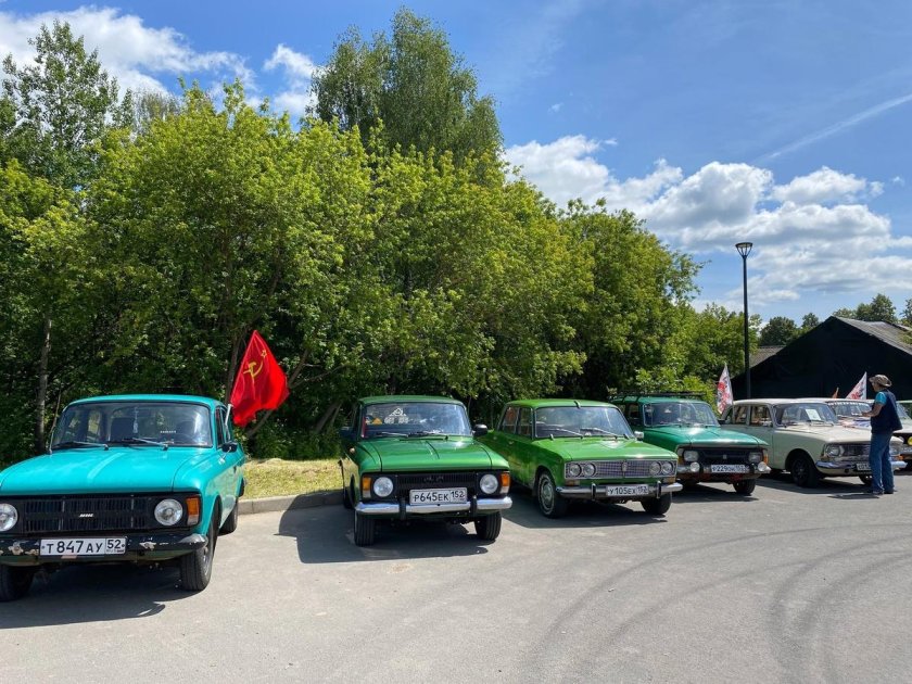 Автомобили москвич