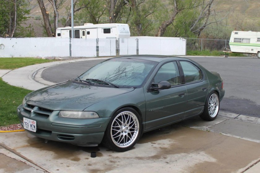 Додж Стратус 1