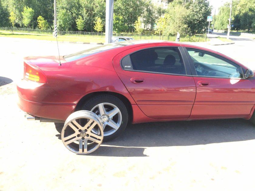 Додж Интрепид колеса