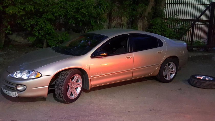 Додж Интрепид 2000