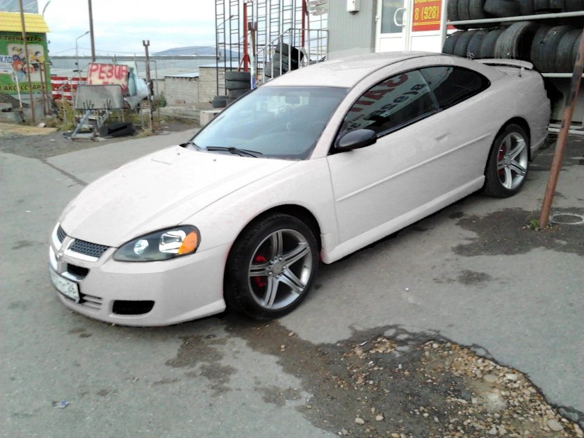Dodge Stratus купе