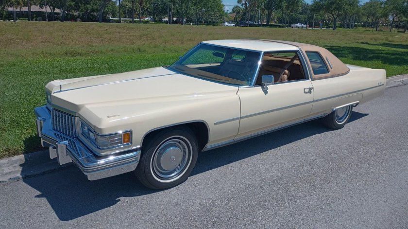Cadillac deville купе 1976