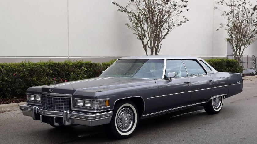 Кадиллак fleetwood 1976 седан