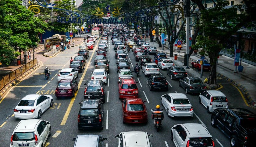 Малайзия левостороннее движение