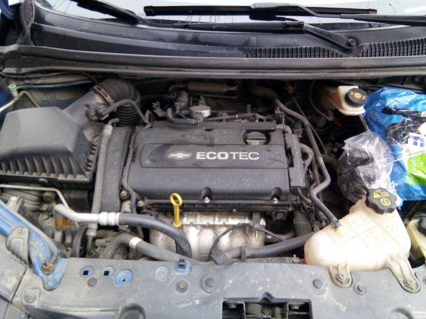 Авео т250 1.2 подкапотка