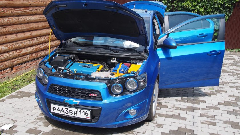 Капот chevrolet aveo