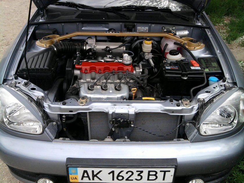 Ланос 1.5 под капотом