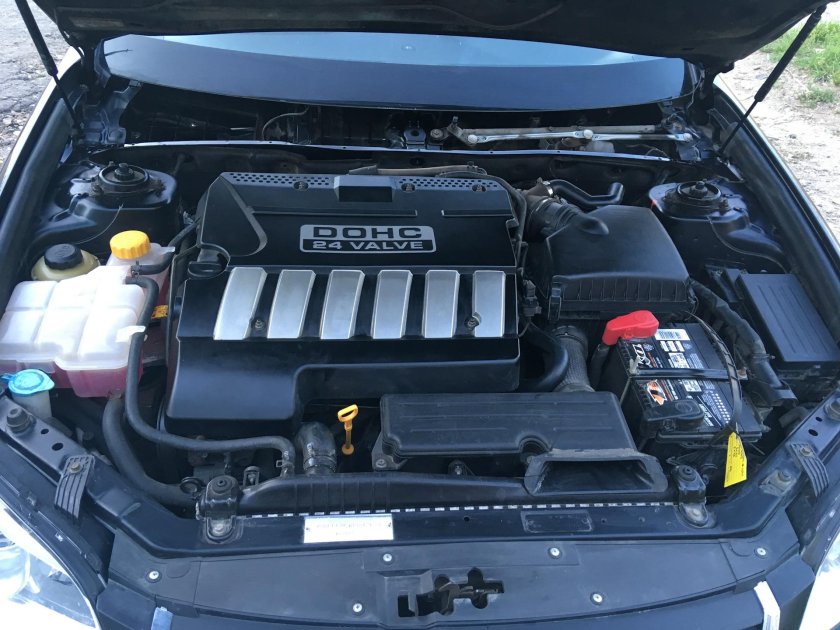 Шевроле Эпика 2.0 под капотом