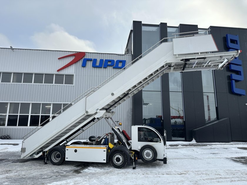 Самоходный ленточный погрузчик слк-1