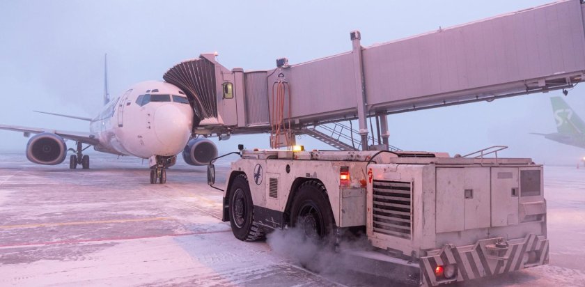 Аэропорт Якутск телетрапы