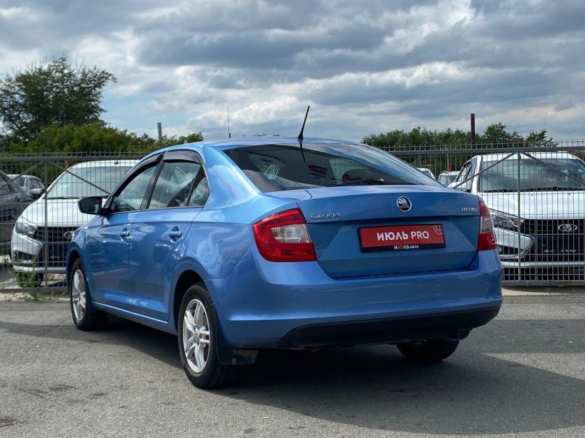 Шкода Рапид лифтбек 2022