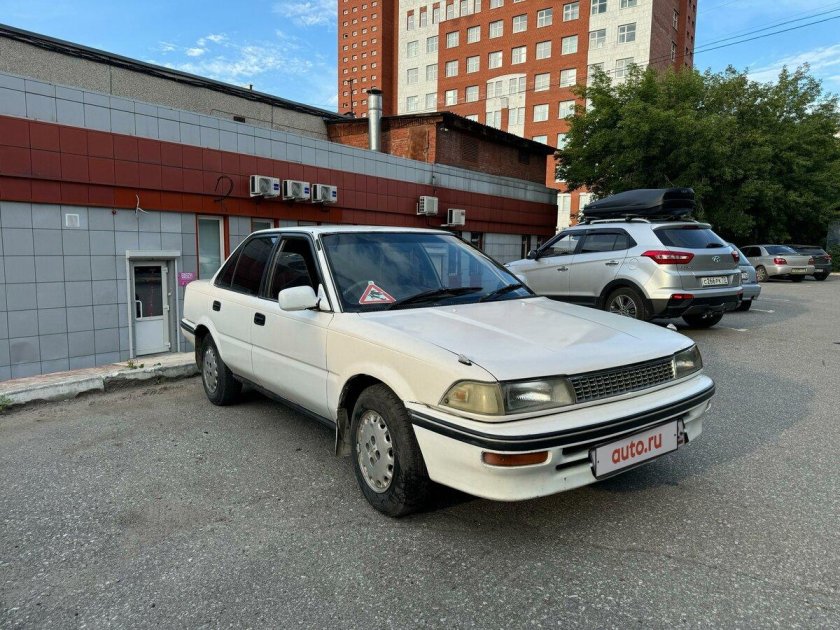Тойота королла 1988г хэтчбек