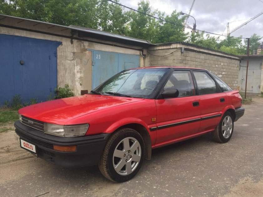 Toyota Corolla e90 1990