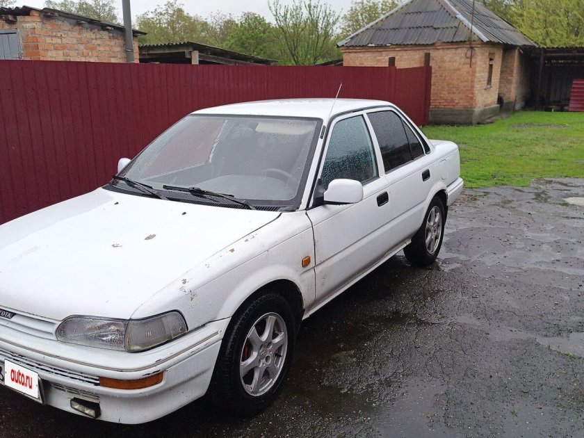 Toyota королла 1989