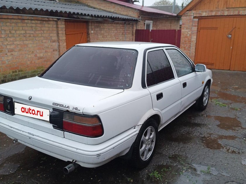 Тойота спринтер 1989г