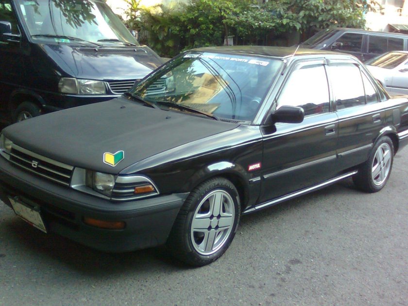 Toyota Corolla 1990