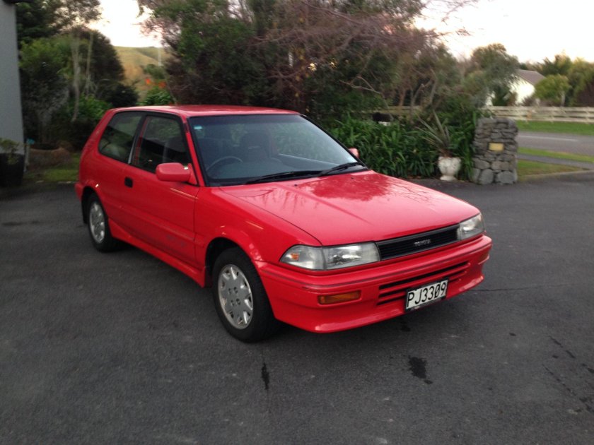 Toyota Corolla 1990