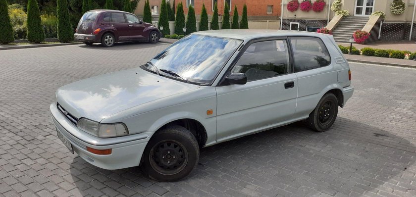 Toyota Corolla 1990