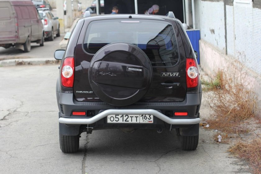 Защита заднего бампера Chevrolet Niva