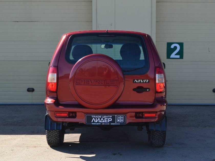 Нива шевроле 2004