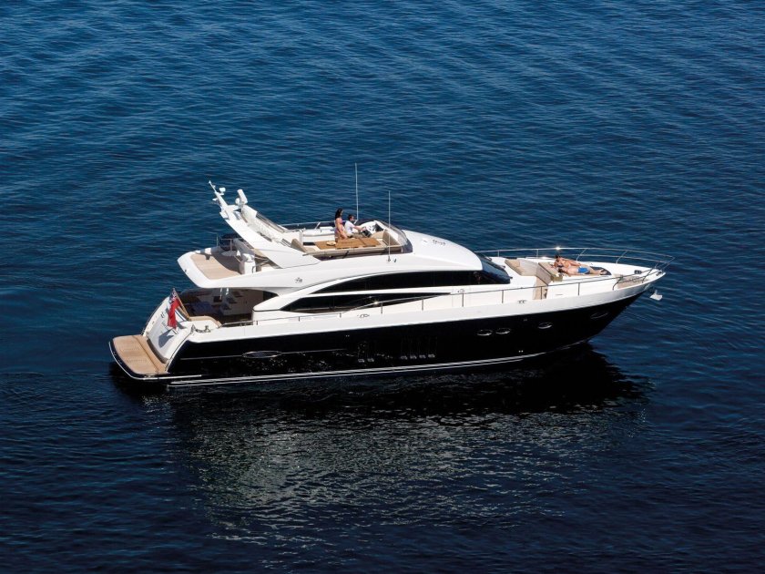 Моторная яхта Princess