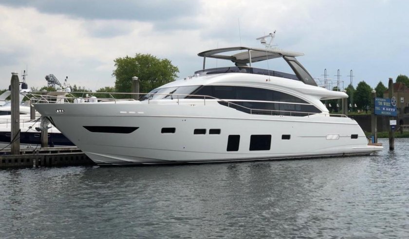 Princess 75 Motor Yacht