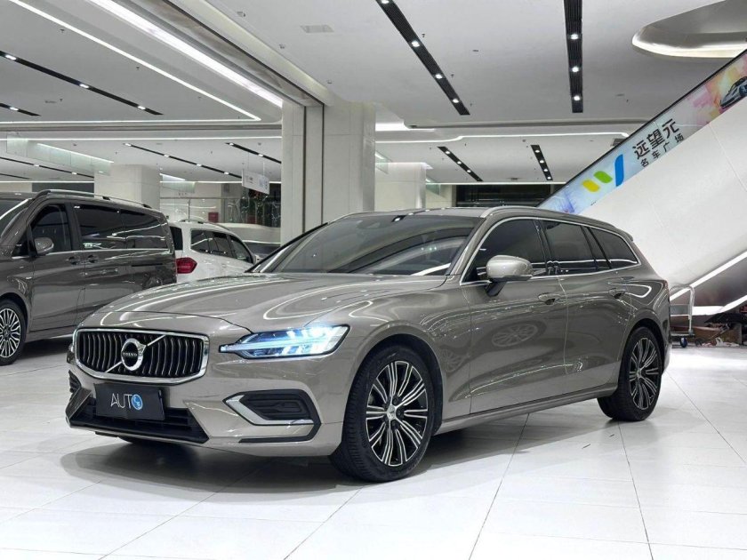 Вольво универсал