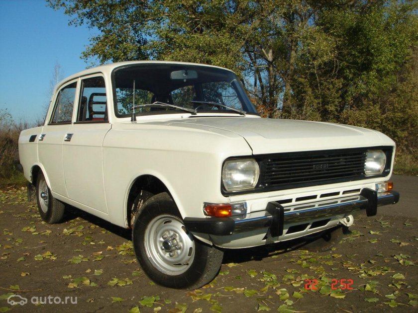 Москвич 2140 белый